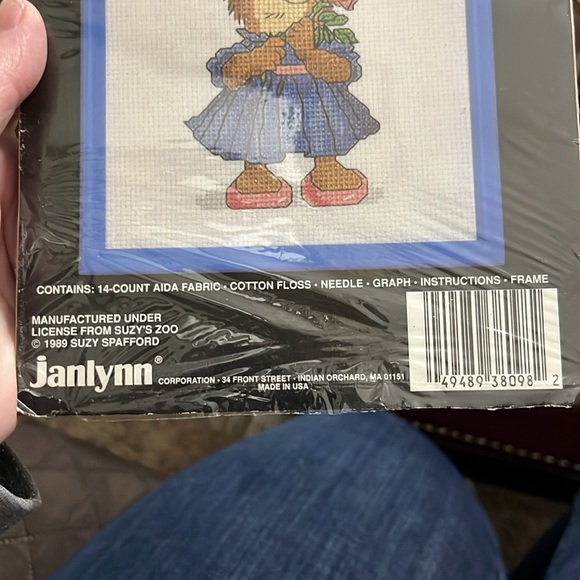 New, Counted Cross-Stitch Pattern With Frame, My Daughter, My Friend, Suzy’s Zoo - Picture 3 of 4